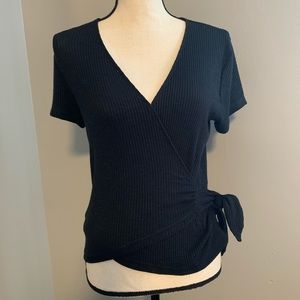 Ribbed front wrap top